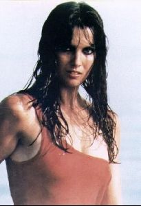 caroline munro : 44