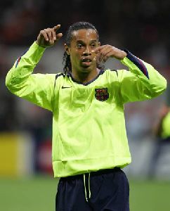 Athlete football player Ronaldinho pictures