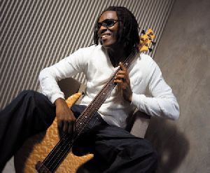 Richard Bona : Richard-Bona-ud03