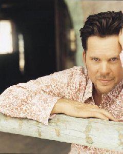 Gary Allan : GaryAllanUMG04