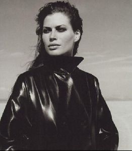 carre otis : 23