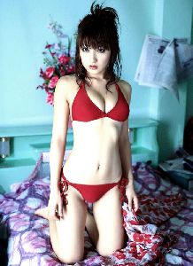 Model Yoko Kumada  bikini pictures