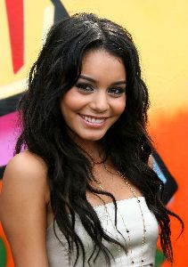 Photo of Vanessa Hudgens at the 2007 Teen Choice Awards at the Gibson Amphitheatre in Universal City on August 26th 2007