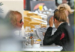 Sienna Miller pic get lunch with actor Rhys Ifans in West London