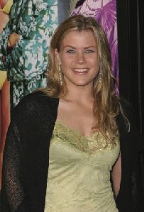 Alison Sweeney : Alison Sweeney-SGG-040248