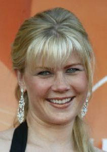 Alison Sweeney : Alison Sweeney-SGG-047611