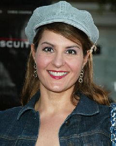 Nia Vardalos : C56084