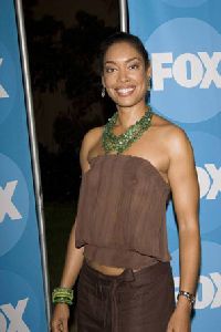 Gina Torres : Gina Torres-3