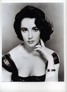 Elizabeth Taylor : 039 61299