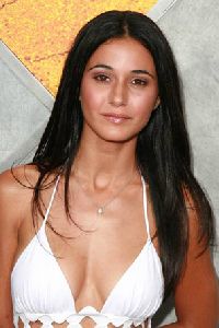 Emmanuelle Chriqui : Emmanuelle Chriqui-19