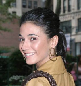 Emmanuelle Chriqui : Emmanuelle Chriqui-27