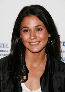 Emmanuelle Chriqui : Emmanuelle Chriqui-SGG-022702