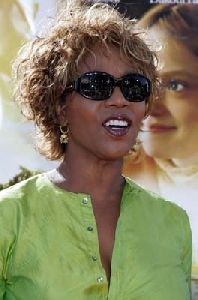 Alfre Woodard : Alfre Woodard-1