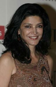 Shohreh Aghdashloo : Shohreh Aghdashloo-5