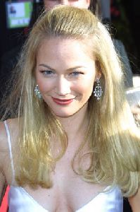 Sarah Wynter : Sarah Wynter-SGG-030533