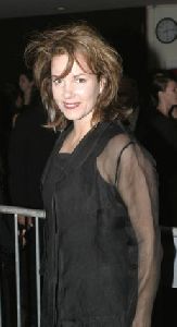 Margaret Colin : Margaret Colin-AGM-005674