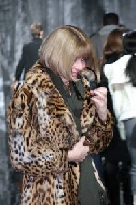 Anna Wintour : Anna Wintour-CWP-000758