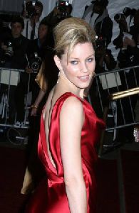 Elizabeth Banks : Elizabeth Banks-26