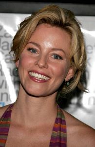 Elizabeth Banks : Elizabeth Banks-57