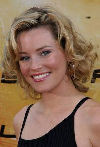 Elizabeth Banks : Elizabeth Banks-39