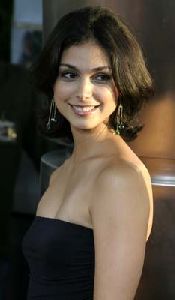 Morena Baccarin : Morena Baccarin-5