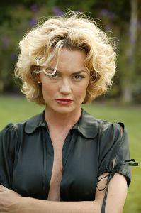 Kelly Carlson : Kelly-Carlson-nt02