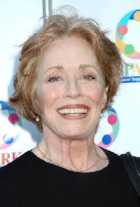 Holland Taylor : Holland Taylor-SGG-045621