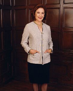 Kelly Bishop : Kelly-Bishop-gg02