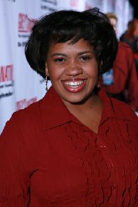 Chandra Wilson : Chandra-Wilson-gal01