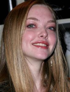 Amanda Seyfried : Amanda Seyfried-SGS-022443