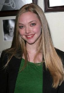 Amanda Seyfried : Amanda Seyfried-SGS-022436