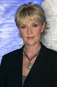 Amanda Tapping : Amanda-Tapping-mm03