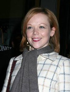 Emily Bergl : Emily Bergl-2