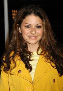 Alia Shawkat : Alia Shawkat-9