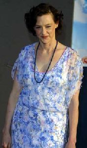 Joan Cusack : Joan Cusack-3