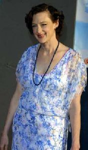 Joan Cusack : Joan Cusack-4