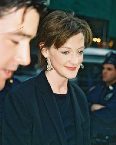 Joan Cusack : Joan Cusack-8