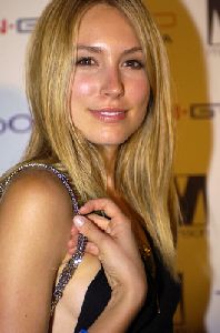 Sarah Carter : Sarah Carter-4