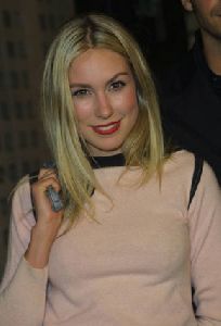 Sarah Carter : Sarah Carter-SGS-006323