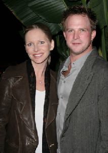 Lauralee Bell : Lauralee Bell-SGG-054637