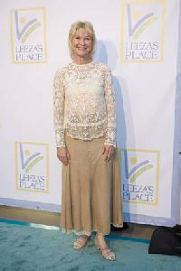 Dee Wallace : Dee Wallace-15