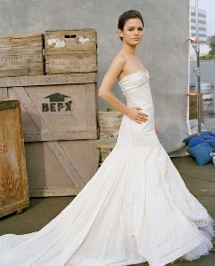 Actress Rachel Bilson picture/pic at In Style magazine