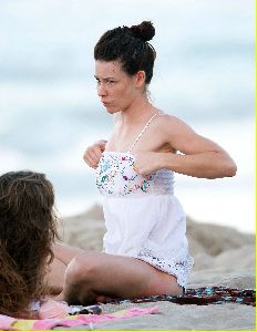 Sexy Evangeline Lilly (star of LOST series)  photo/pic at the beach