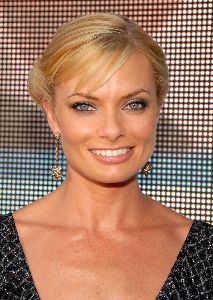 Jaime Pressly photos/pic at the 59th Emmy Awards