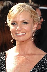 Jaime Pressly photos/pic at the 59th Emmy Awards