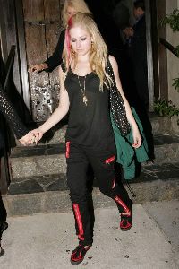 Avril Lavigne see through top photo