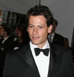 Actor Ioan Gruffudd pictures