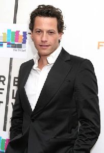 Actor Ioan Gruffudd pictures at the Fifth Annual Tribeca Film Festival - The TV Set Premiere