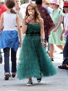 Sexy Hilary Duff  pics eating ice-cream down town