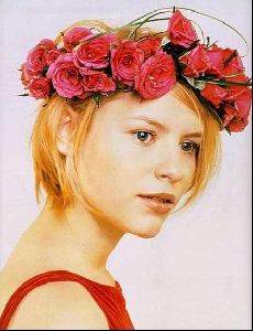 claire danes : 61